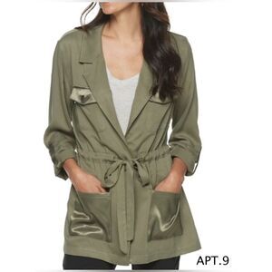 Apt. 9 Solid Roll-Tab Utility Jacket Olive Green. Size Small